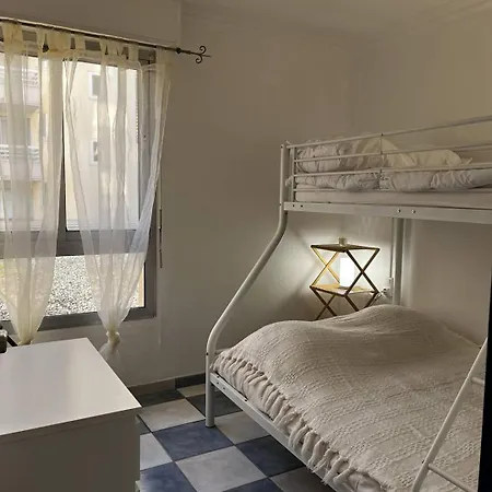 T2 A 50 M De La Plage, Proche Des Commodites Apartment