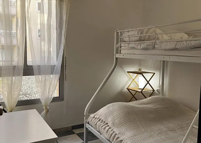 T2 A 50 M De La Plage, Proche Des Commodites Apartament
